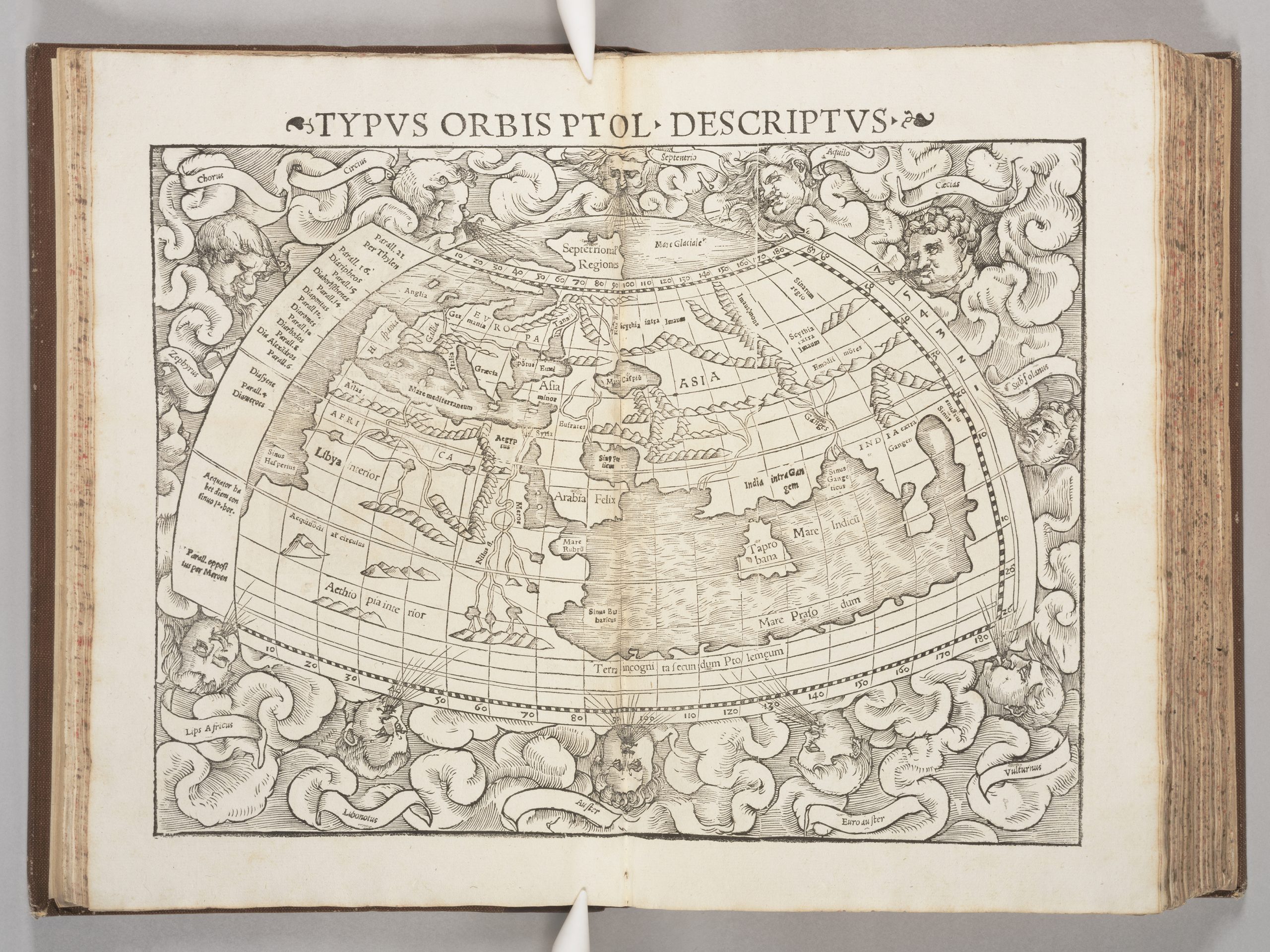 『一般地理学』セバスチャン・ミュンスター編1545年 バーゼル(スイス)刊